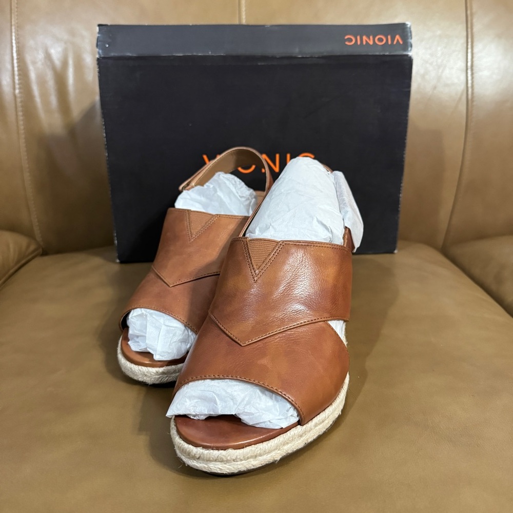Vionic Zamar Wedges Never Worn Size 10